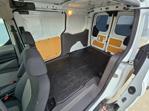 Used 2021 Ford Transit Connect XL image 17