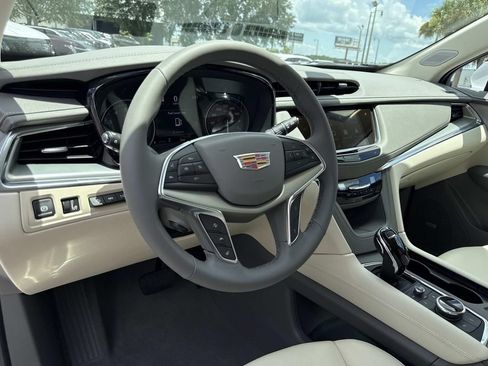 New 2026 Cadillac XT5 Premium Luxury FWD image 33