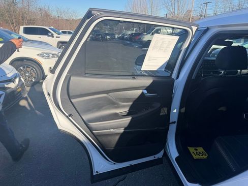 Used 2023 Hyundai Santa Fe Limited w/ Cargo Package image 22