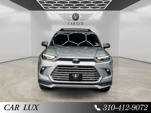 Used 2024 Toyota Grand Highlander AWD Hybrid image 8