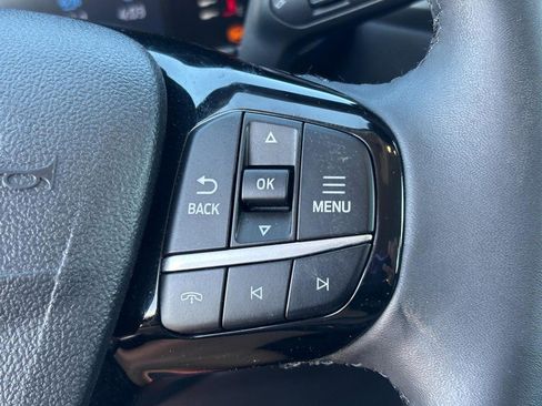 Used 2023 Ford Escape SE image 19