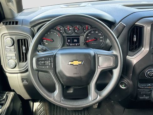 Used 2025 Chevrolet Silverado 1500 Custom Trail Boss AWD/4WD image 11