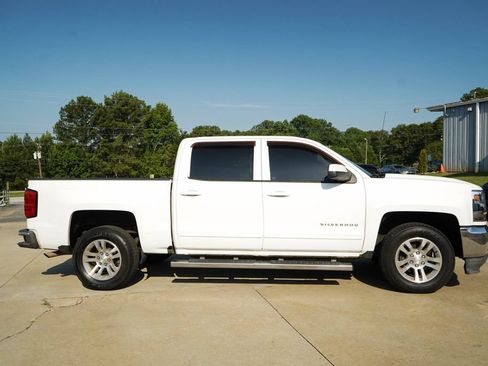 Used 2018 Chevrolet Silverado 1500 LT w/ All Star Edition RWD image 3