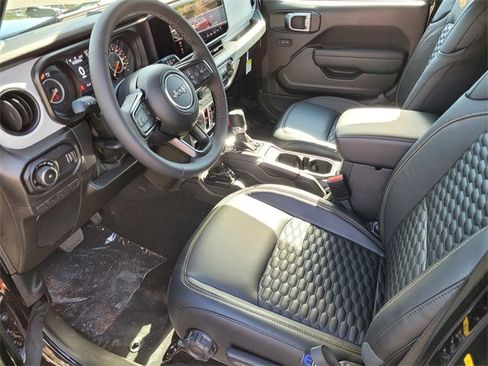 New 2025 Jeep Wrangler Sport S image 9