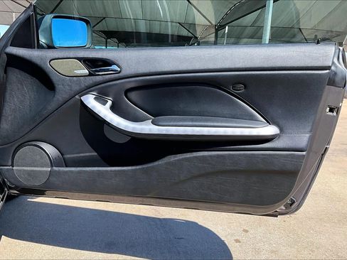 Used 2005 BMW 325Ci Convertible image 24