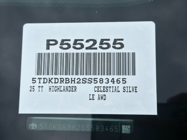 Used 2025 Toyota Highlander LE AWD/4WD image 33