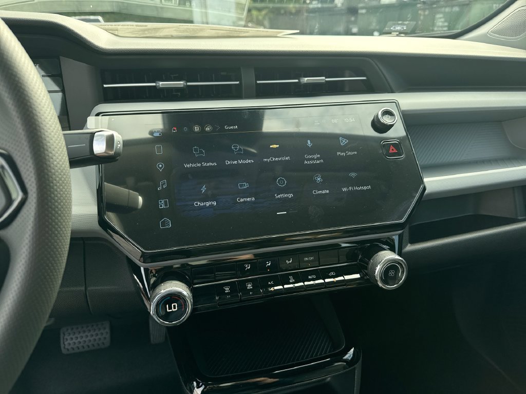 New 2027 Chevrolet Bolt LT FWD image 25