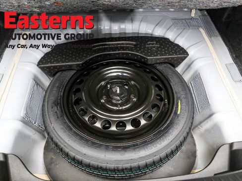 Used 2023 Chevrolet Malibu LT image 22