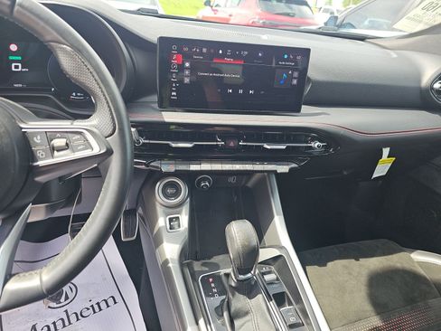 Used 2024 Dodge Hornet R/T Plus image 7