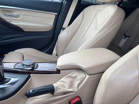 Used 2017 BMW 328d xDrive Wagon AWD/4WD image 18