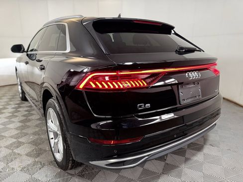 Used 2021 Audi Q8 Premium Plus image 4
