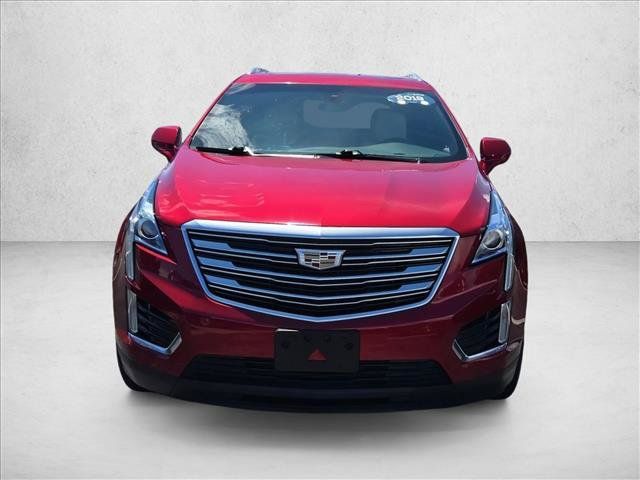 Used 2019 Cadillac XT5 Luxury FWD image 2