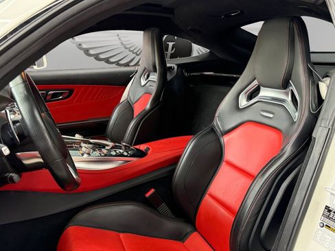 Used 2017 Mercedes-Benz AMG GT S image 13