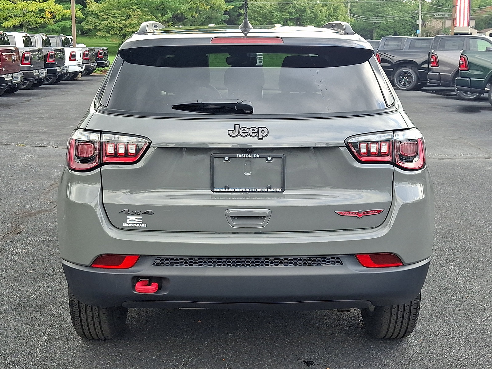 Certified 2022 Jeep Compass Trailhawk AWD/4WD image 5