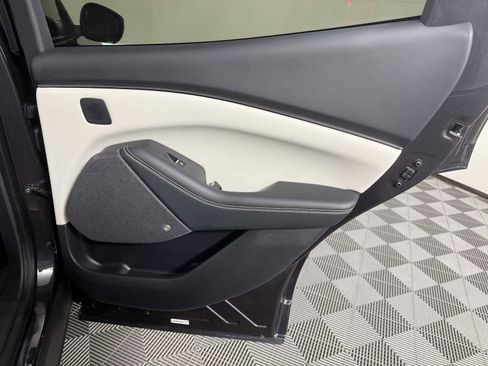 Certified 2022 Ford Mustang Mach-E Premium image 14