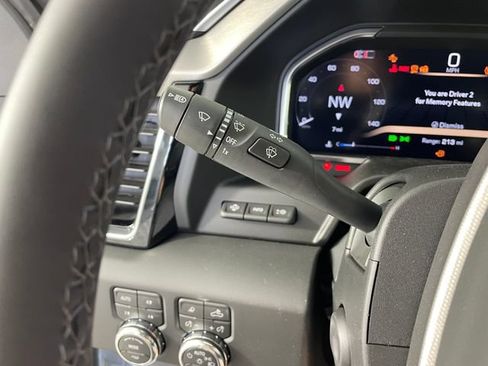 New 2026 GMC Sierra 1500 Denali w/ Denali Reserve Package AWD/4WD image 11
