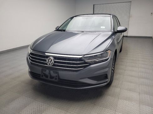 Used 2021 Volkswagen Jetta SE w/ SE Cold Weather Package FWD image 15