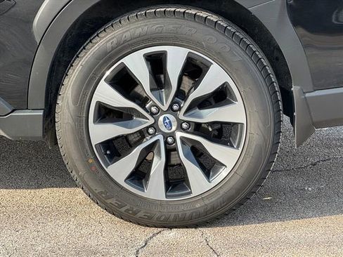 Used 2023 Subaru Outback Touring image 17