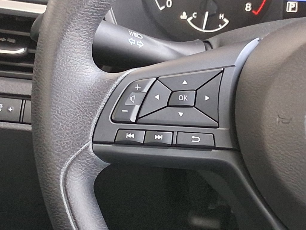 Used 2025 Nissan Altima 2.5 S FWD image 11