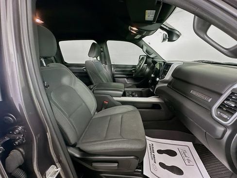 Used 2023 RAM 1500 Big Horn AWD/4WD image 33