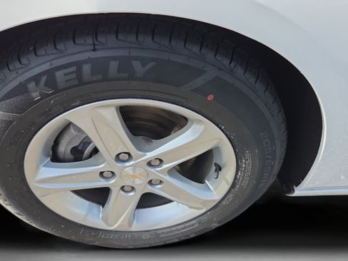 Used 2024 Chevrolet Malibu LT FWD image 29