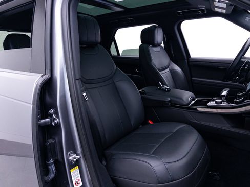 Used 2023 Land Rover Range Rover Sport SE AWD/4WD image 44