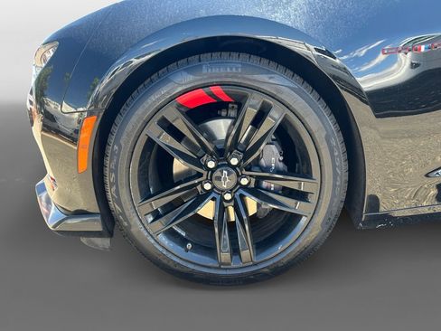 Used 2021 Chevrolet Camaro LT w/ Redline Edition RWD image 16