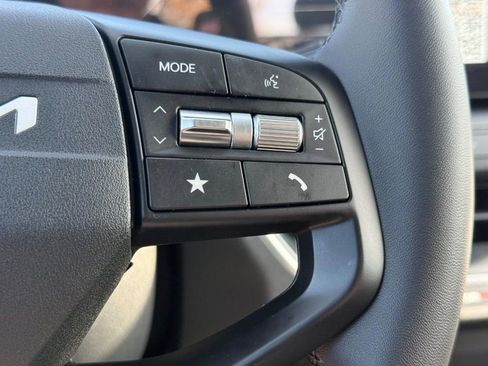 New 2025 Kia K4 EX image 9