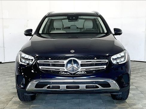 Used 2022 Mercedes-Benz GLC 300 w/ Premium Package Lite image 3