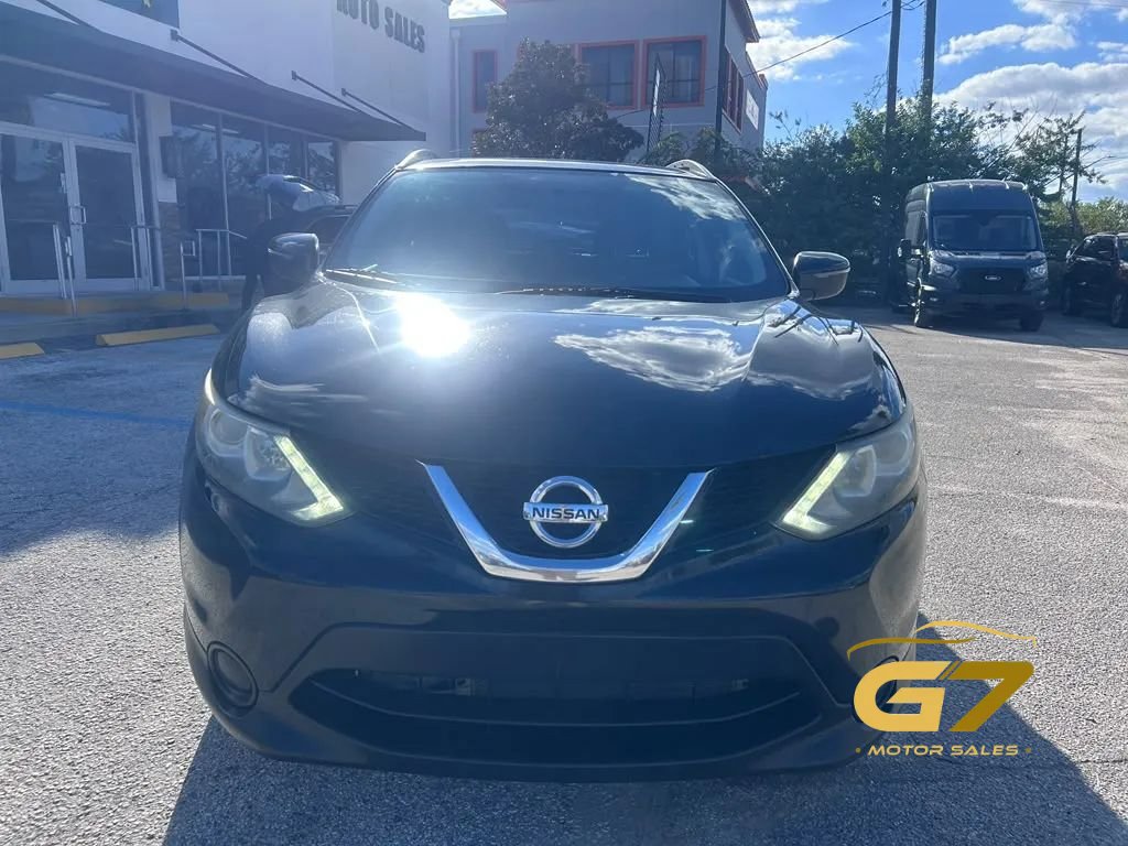 Used 2017 Nissan Rogue Sport SV FWD image 4