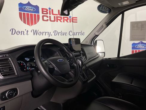 Used 2023 Ford Transit 250 Medium Roof image 13