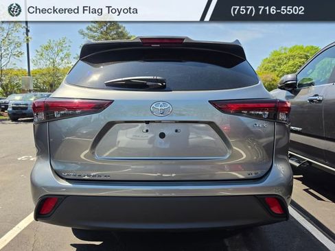 Used 2025 Toyota Highlander XLE image 5