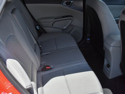 Used 2024 Kia Soul EX image 41