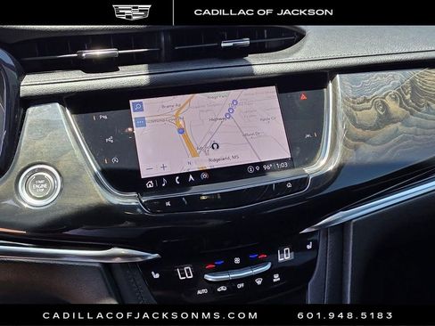 Certified 2022 Cadillac XT6 Premium Luxury w/ Technology Package AWD/4WD image 14