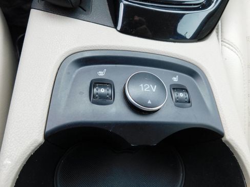 Used 2013 Ford Focus Electric Hatchback w/ Exterior Protection Pkg image 17