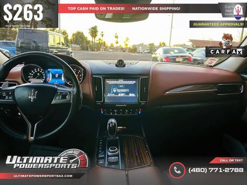 Used 2017 Maserati Levante S AWD/4WD image 28