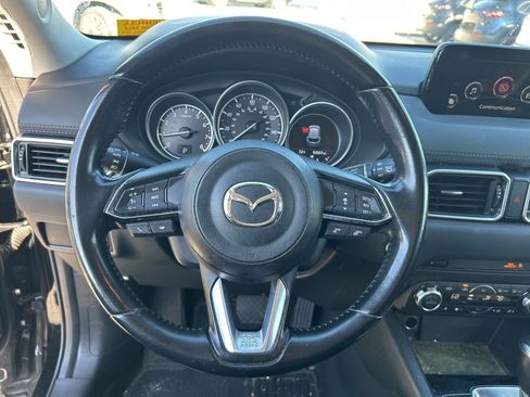 Used 2018 MAZDA CX-5 Touring image 18