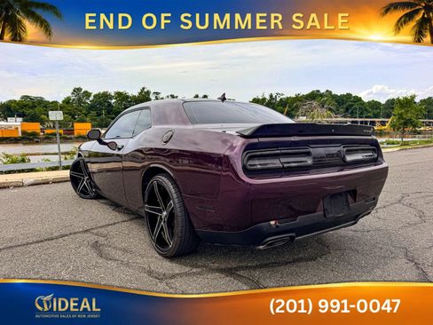 Used 2021 Dodge Challenger R/T Scat Pack w/ Dynamics Package RWD image 7
