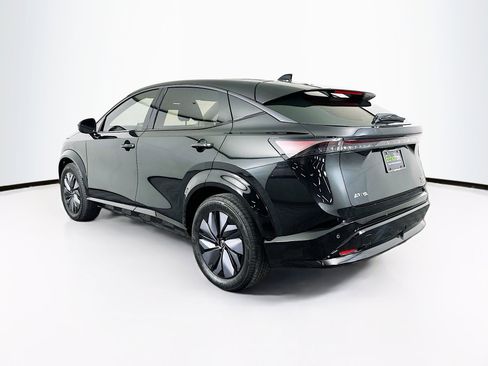 Used 2023 Nissan Ariya AWD image 5