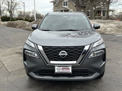 Certified 2023 Nissan Rogue SV image 2