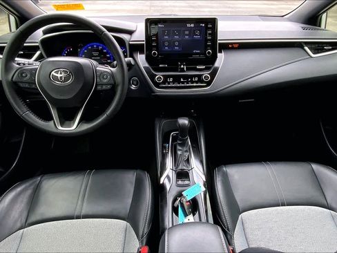 Used 2022 Toyota Corolla XSE image 14