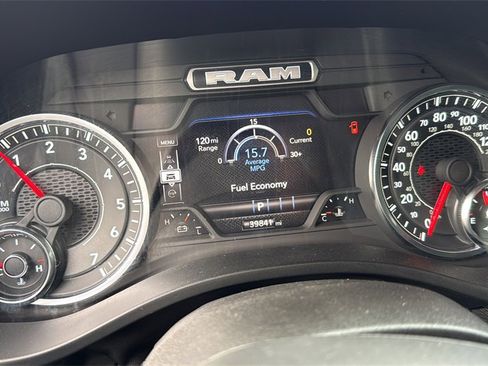 Used 2025 RAM 1500 Big Horn image 9