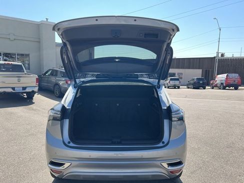 Used 2023 Buick Envision Avenir image 34