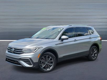 Used 2023 Volkswagen Tiguan SE