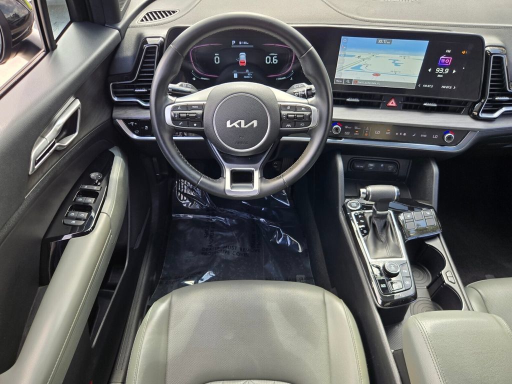 Used 2023 Kia Sportage X-Line w/ X-Line Premium Package AWD/4WD image 11
