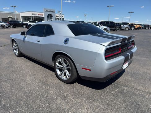 Certified 2022 Dodge Challenger R/T RWD image 7