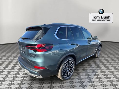 New 2026 BMW X5 xDrive40i w/ Executive Package image 3