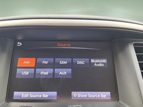 Used 2020 Nissan Pathfinder SV image 22