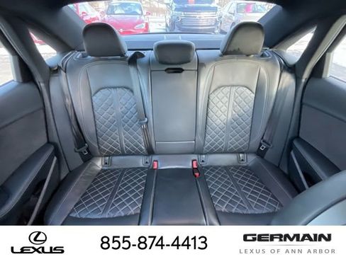 Used 2021 Audi S4 Premium Plus w/ Premium Plus Package image 16