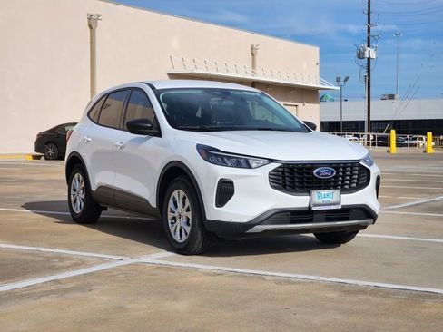 New 2026 Ford Escape Active FWD image 2